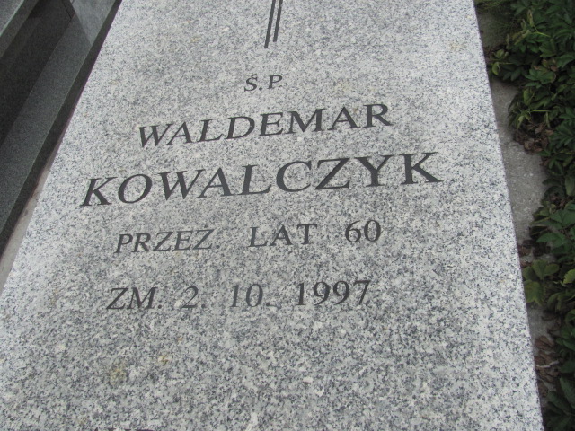 Waldemar Kowalczyk Kalisz Katedra - Grobonet - Wyszukiwarka osób pochowanych